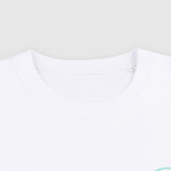 GREEN LOGO PUFF PRINT WHITE T-SHIRT + ISLES